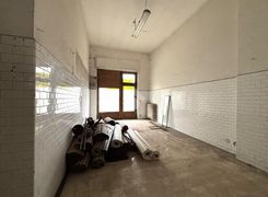 Negozio/Locale commerciale in affitto