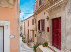 Casa indipendente in vendita