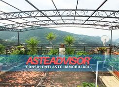 Casa Bi/Trifamiliare in vendita