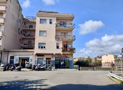 Negozio/Locale commerciale in vendita