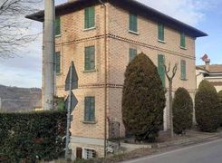 Casa indipendente in vendita