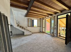 Trilocale in vendita