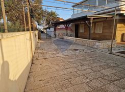 Casa indipendente in vendita