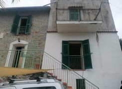 Quadrilocale in vendita