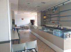 Negozio/Locale commerciale in affitto