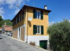Casa indipendente in vendita
