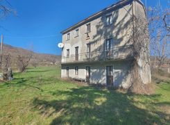 Casa indipendente in vendita