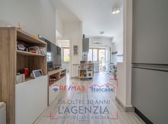 Trilocale in vendita