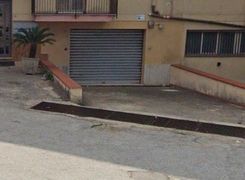 Box/posto auto in vendita