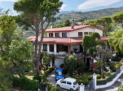 Appartamento in vendita