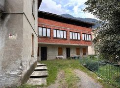 Casa indipendente in vendita