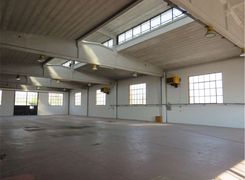 Capannone in vendita