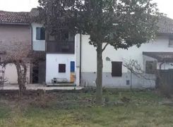 Casa indipendente in vendita