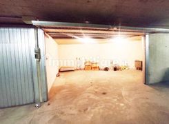 Negozio/Locale commerciale in vendita