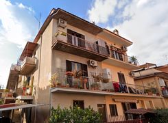 Trilocale in vendita