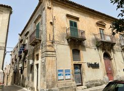 Appartamento in vendita