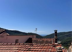 Casa indipendente in vendita