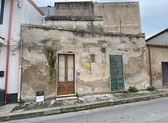 Trilocale in vendita