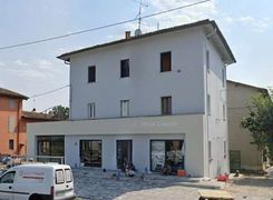 Casa indipendente in vendita