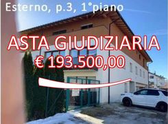 Trilocale in vendita