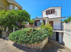 Casa Bi/Trifamiliare in vendita