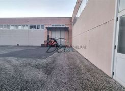 Capannone in vendita