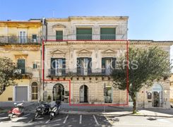 Appartamento in vendita