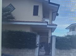 Villa in vendita