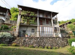 Casa indipendente in vendita