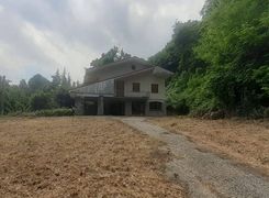 Casa Bi/Trifamiliare in vendita