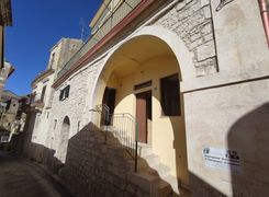 Casa indipendente in vendita