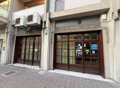 Negozio/Locale commerciale in affitto