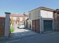 Casa indipendente in vendita