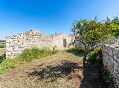 Casa indipendente in vendita