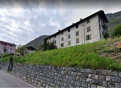 Casa indipendente in vendita