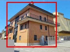 Casa indipendente in vendita