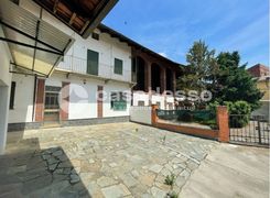 Casa Bi/Trifamiliare in vendita