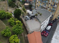 Casa indipendente in vendita