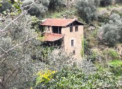 Casa indipendente in vendita