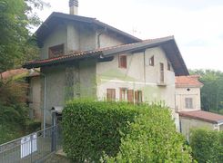 Casa indipendente in vendita
