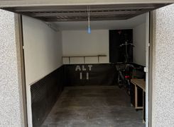 Box/posto auto in vendita
