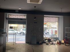 Negozio/Locale commerciale in affitto