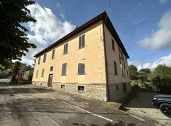 Quadrilocale in vendita
