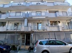 Trilocale in vendita