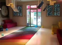 Negozio/Locale commerciale in affitto