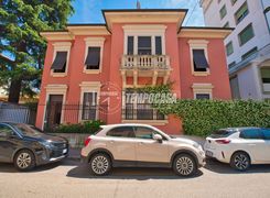 Appartamento in vendita