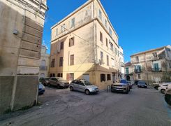 Appartamento in vendita
