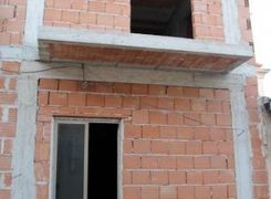 Casa indipendente in vendita