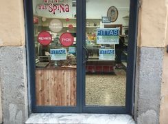 Negozio/Locale commerciale in affitto