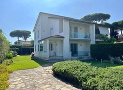 Casa Bi/Trifamiliare in affitto